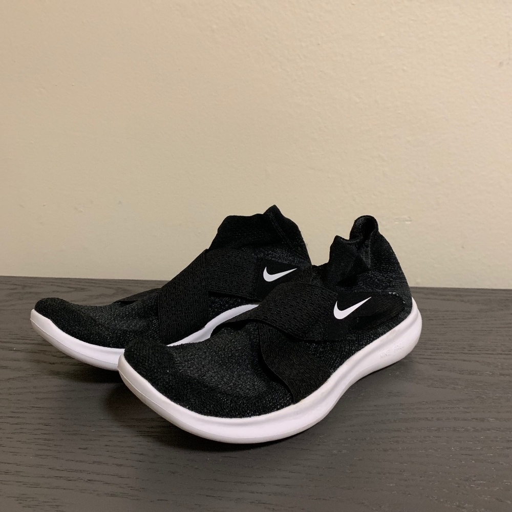 Nike RN Motion Flyknit 2017